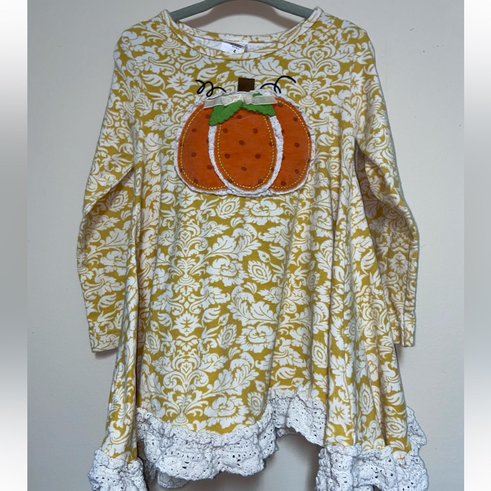 Yellow and White Floral Pumpkin Dress size 4T